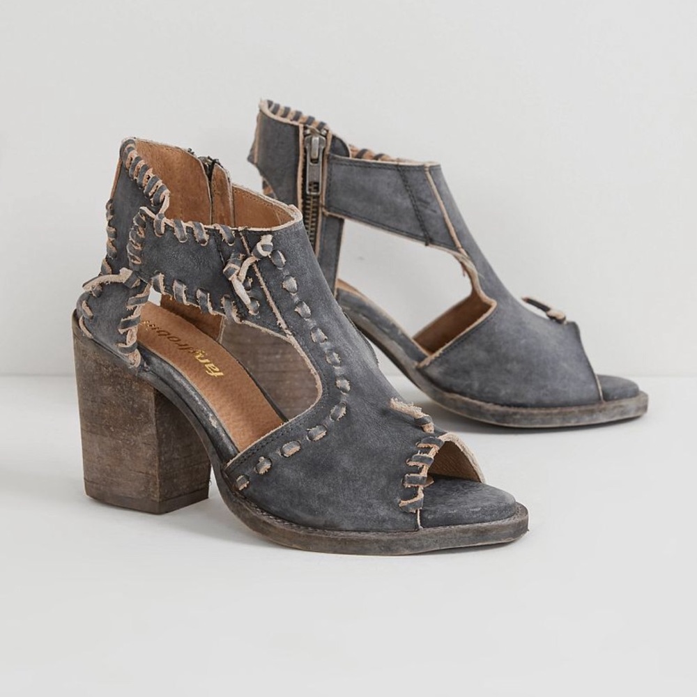 ISO- Loki Heeled sandals size 6 - not for sale